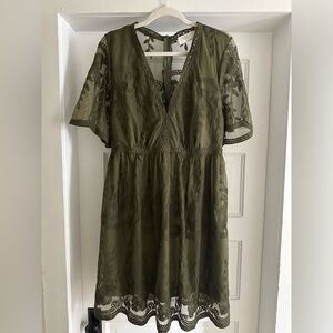 NWOT BELLA ELLA | Light My Fire Olive Lace Dress - XL